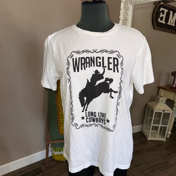 Wrangler • Long Live Cowboys Tee - Picture 1 of 8